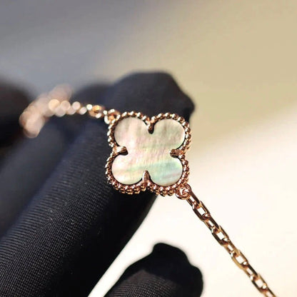 [Moco]CLOVER 20 MOTIFS DARK MOP DIAMOND HALSKETTE
