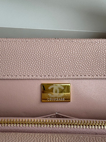 coco handle medium 29cm pink quilted caviar leather gold hardware