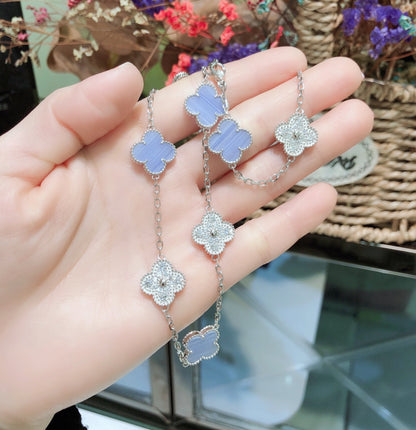 [Moco]CLOVER 10 MOTIVE CHALCEDON DIAMANTEN SILBER HALSKETTE